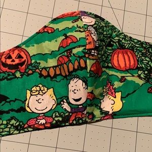 Charlie Brown Halloween mask